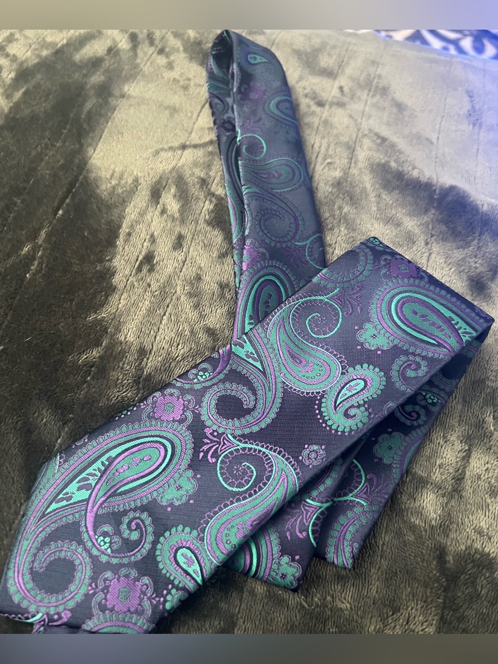Men's Paisley Silk Tie & Handkerchief- Purple & Teal
